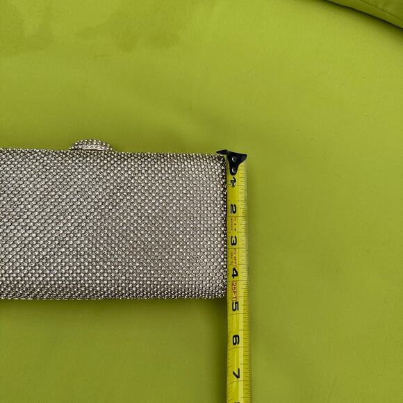 Gold Glamour Wristlet Clutch - Picture 10 of 16